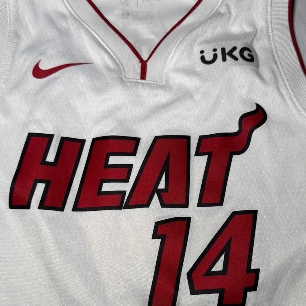 Nike Miami Heat Tyler Herro Jersey Kids Medium #14